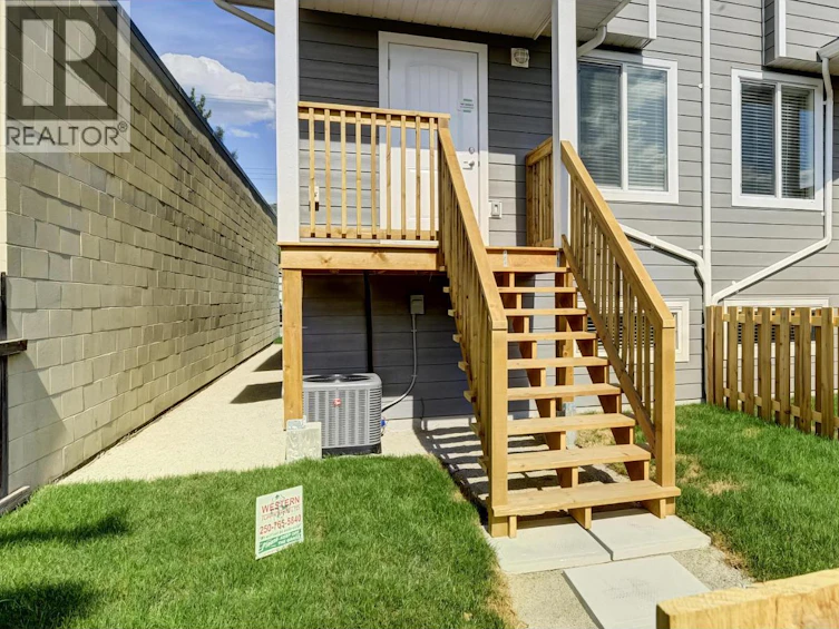 101 & 102-551 Ellis Street, Penticton, BC, V2A 4M4 - 20