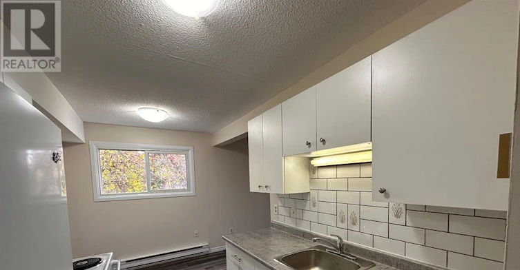 204-106 Lansdowne Street, Peterborough, ON, K9J 1Y1 - 6