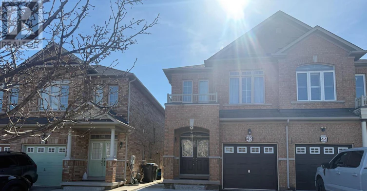 UPPER-42 Crystalview Crescent, Brampton, ON, L6P 2R7