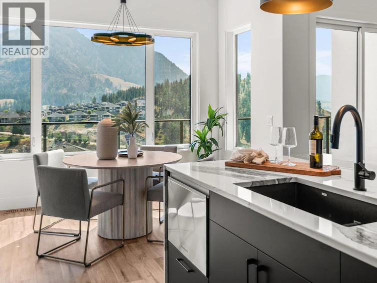 901 Melrose Street, Kelowna, BC, V1P 0A8 - 7