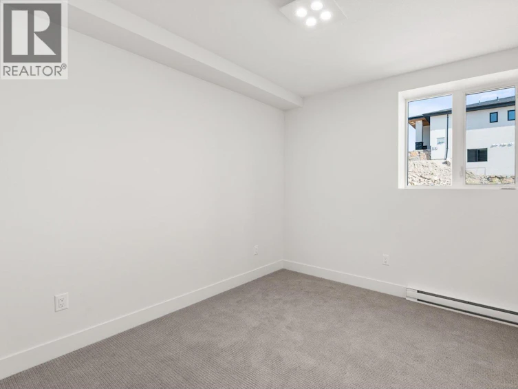 901 Melrose Street, Kelowna, BC, V1P 0A8 - 89