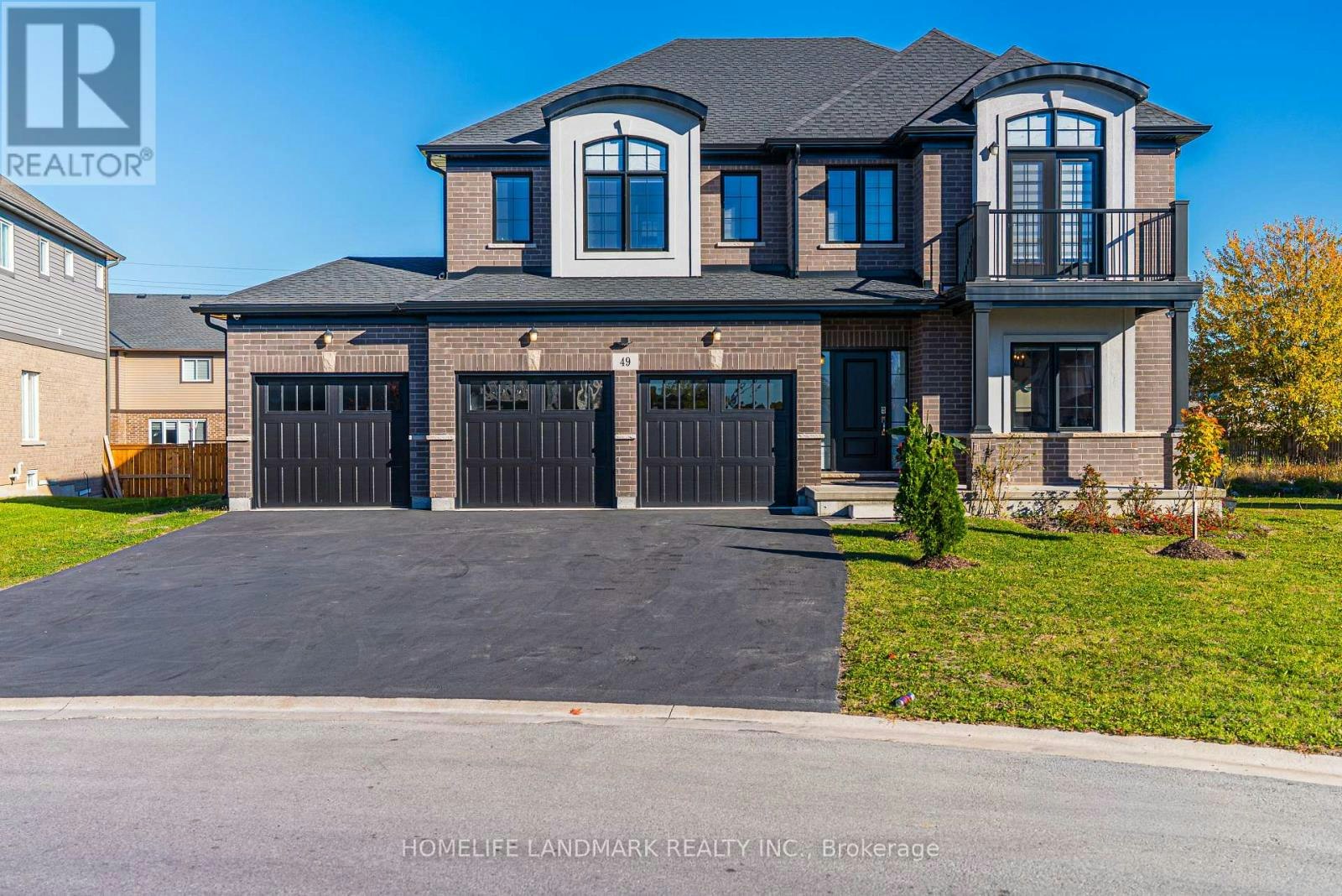 49 Monarch Street, Welland, ON, L3C 0E6