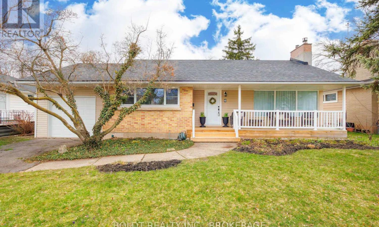 6 Mountainview Drive