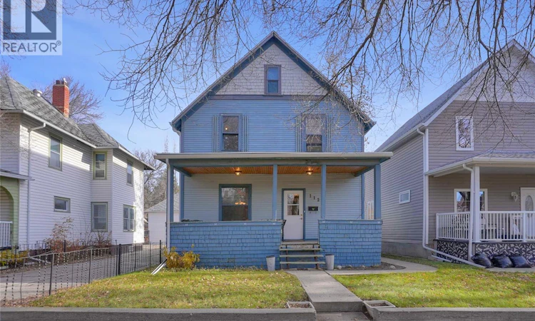 1127 2nd Avenue NW