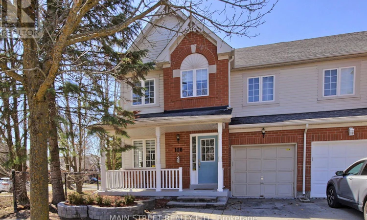 108 Hollandview Trail