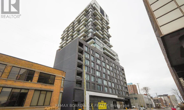 1709-203 Catherine Street