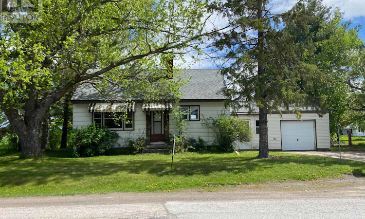 204 Baskin Drive E