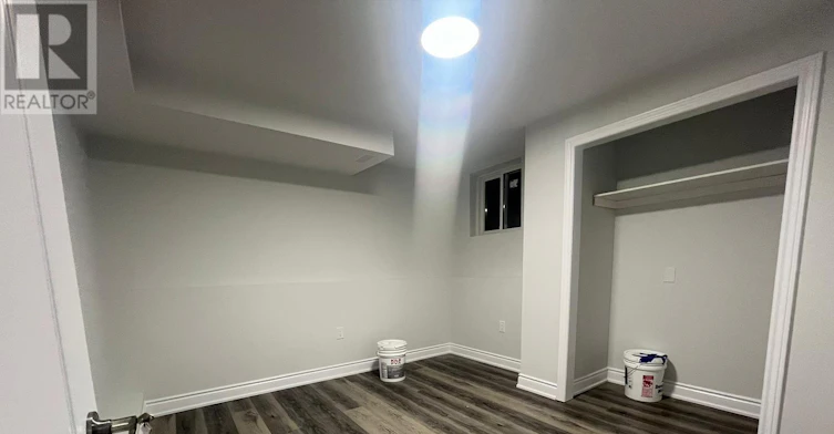 8 Rotherglen Court, Brampton, ON, L6X 2S1 - 6