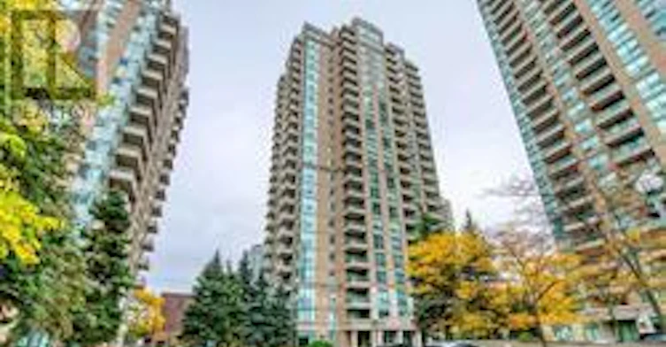 402-3 Pemberton Avenue, Toronto, ON, M2M 4M1