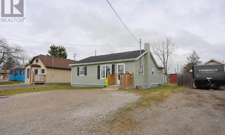 82 Cameron Avenue