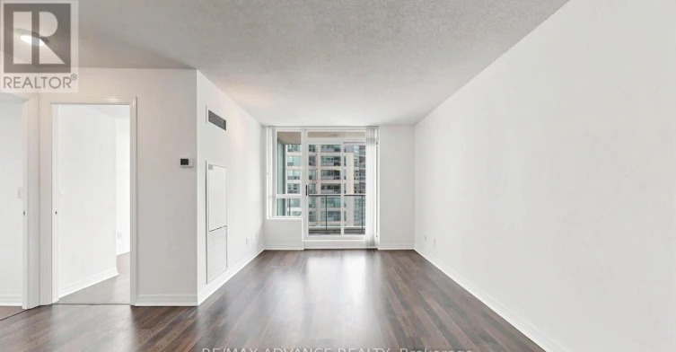 1805-12 Yonge Street, Toronto, ON, M5E 1Z9 - 16