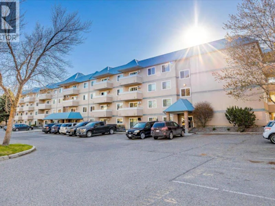 300-3160 De Montreuil Court - 2
