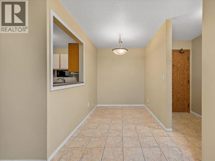 300-3160 De Montreuil Court, Kelowna, BC, V1W 3W3 - 6