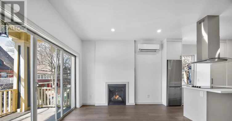 2ND FLOOR-23 Fernwood Park Avenue, Toronto, ON, M4E 3E9 - 3