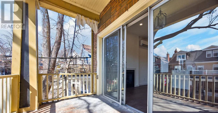 MAIN FLOOR-23 Fernwood Park Avenue, Toronto, ON, M4E 3E9 - 9