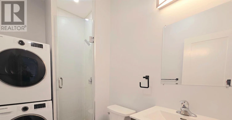 LANEWAY SUITE-94 Barrington Avenue, Toronto, ON, M4C 4Z1 - 7