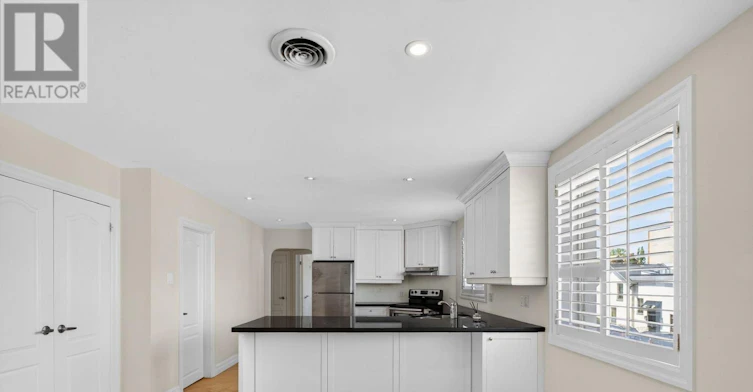 2-84 Reynolds Street, Oakville, ON, L6J 3K2 - 13
