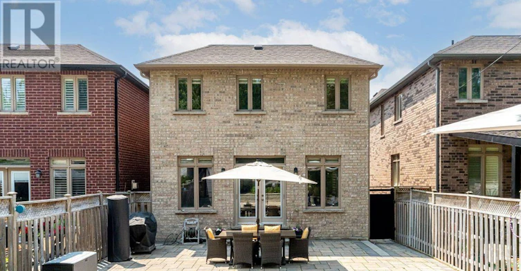 MAIN & UPPER-100 Falstaff Avenue, Toronto, ON, M6L 2E4 - 20