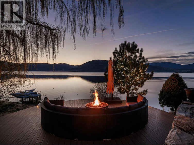 6850 Lakeshore Road, Kelowna, BC, V1W 4J5 - 2