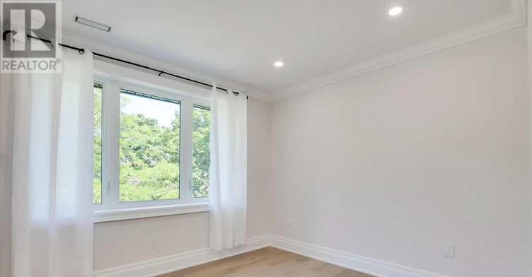 1-30 Morgan Avenue, Toronto, ON, M8Y 2Z8 - 9
