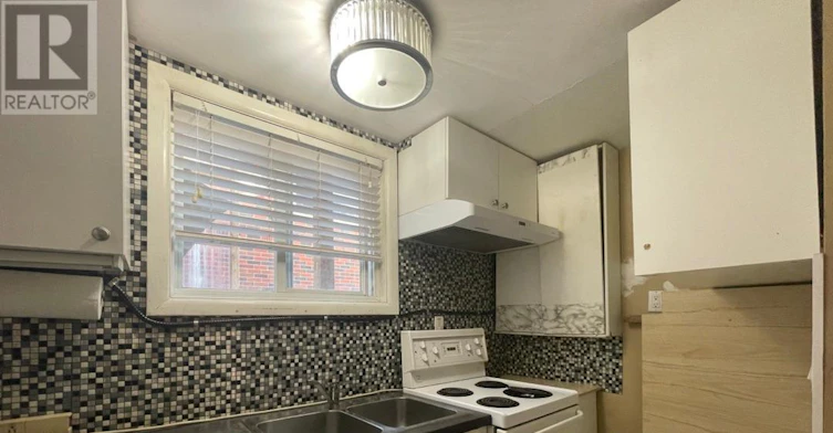 2-176 Fennell Avenue E, Hamilton, ON, L9A 1S3 - 5