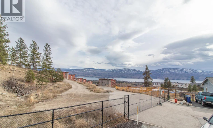 1329-2440 Old Okanagan Highway