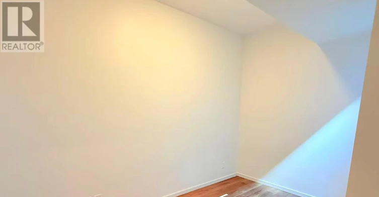 205-377 Broadview Avenue, Toronto, ON, M4K 2M7 - 4
