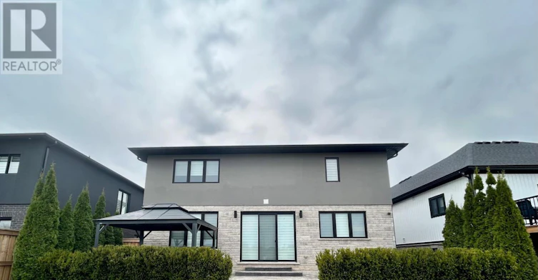2864 Arrowsmith Court, Fort Erie, ON, L0S 1S0 - 3