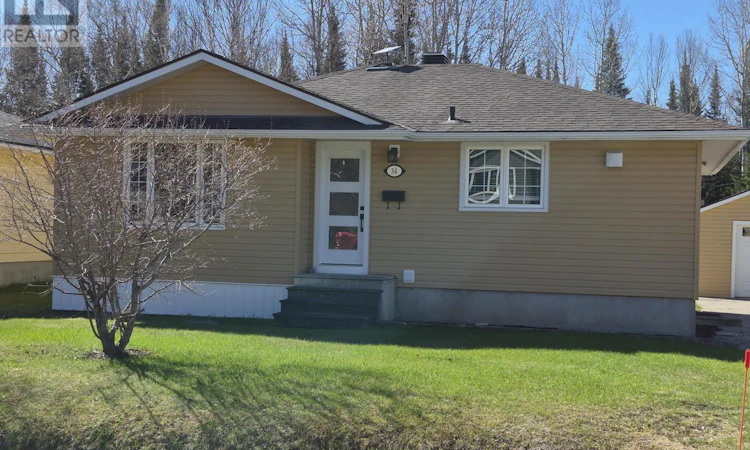 34 Redwing Avenue