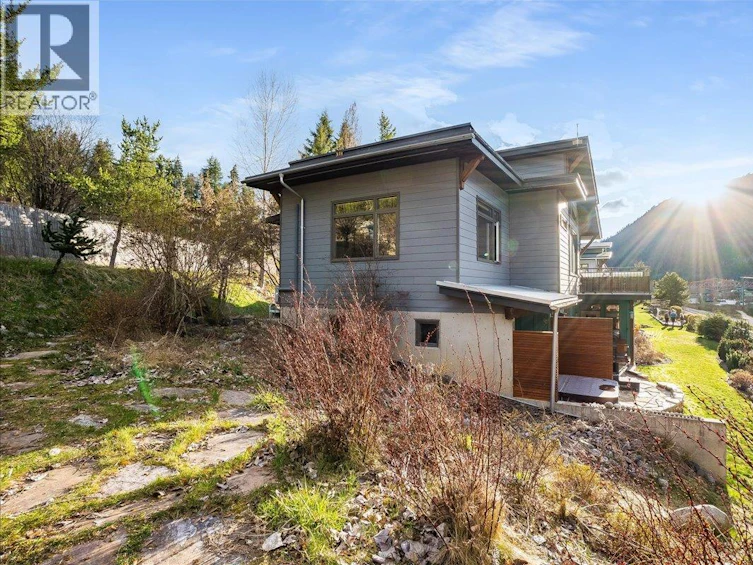 25-1106 Seventh Street, Nelson, BC, V1L 0A1 - 54