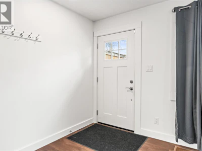 2706 38 Street - 5