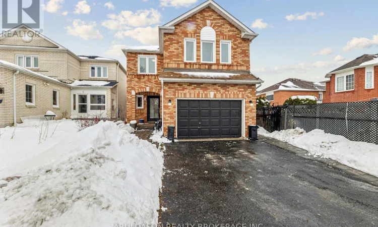3 Booth Crescent
