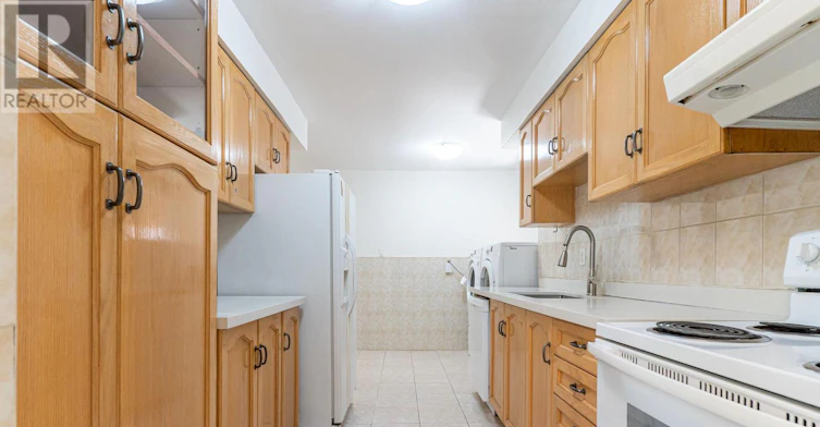 UPPER-17 Manitou Crescent, Brampton, ON, L6S 2Z6 - 10