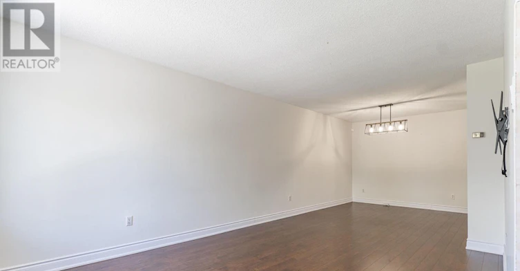 UPPER-17 Manitou Crescent, Brampton, ON, L6S 2Z6 - 4