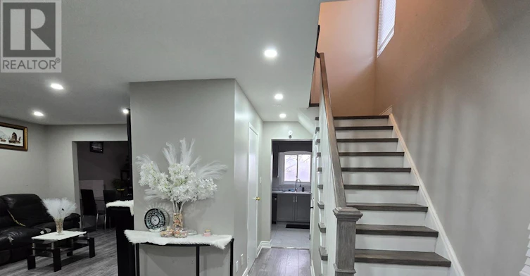 12 Norma Crescent, Brampton, ON, L6S 4H2 - 14