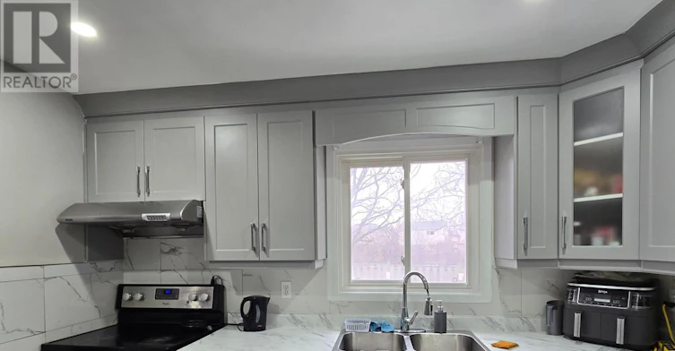 12 Norma Crescent, Brampton, ON, L6S 4H2 - 10