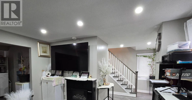 12 Norma Crescent, Brampton, ON, L6S 4H2 - 13