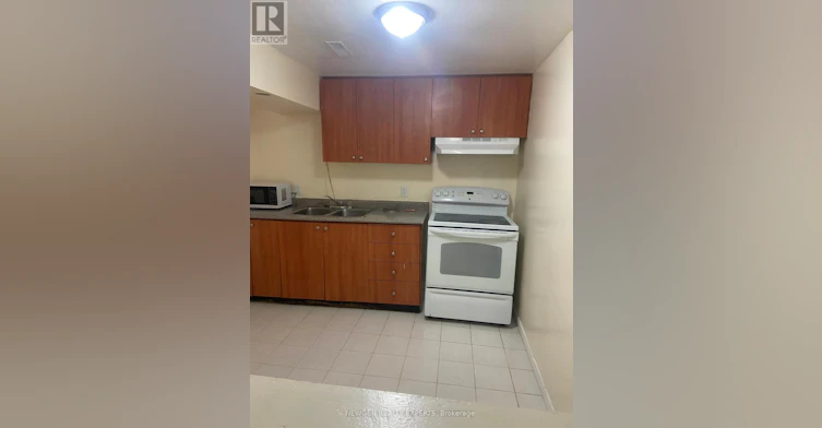 BSMNT-4575 Guildwood Way W, Mississauga, ON, L5R 1Z2 - 2