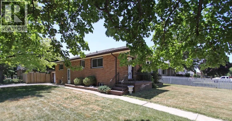 MAIN-198 Superior, Lasalle, ON, N9J 1H3 - 2