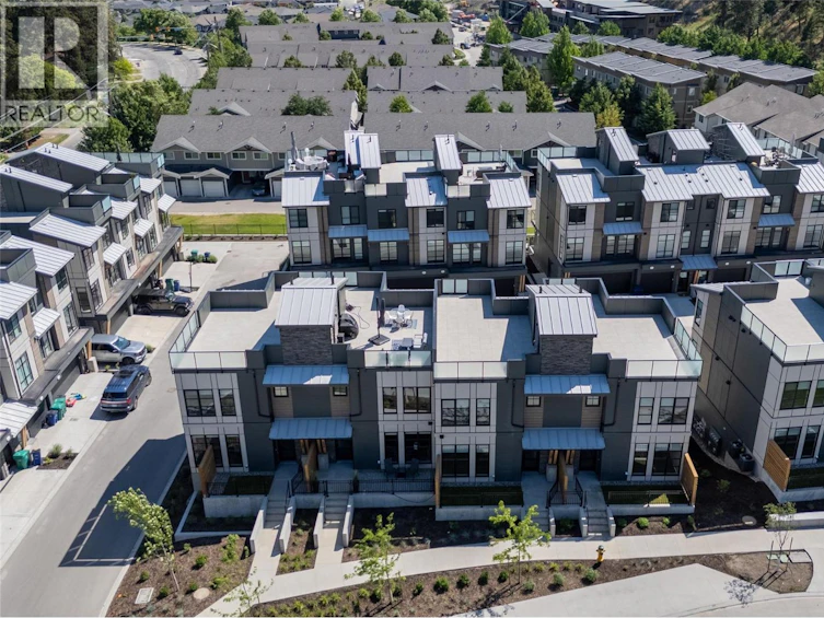 129-1455 Cara Glen Court, Kelowna, BC, V1V 3B8 - 2