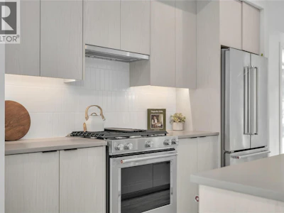 135-1455 Cara Glen Court - 3
