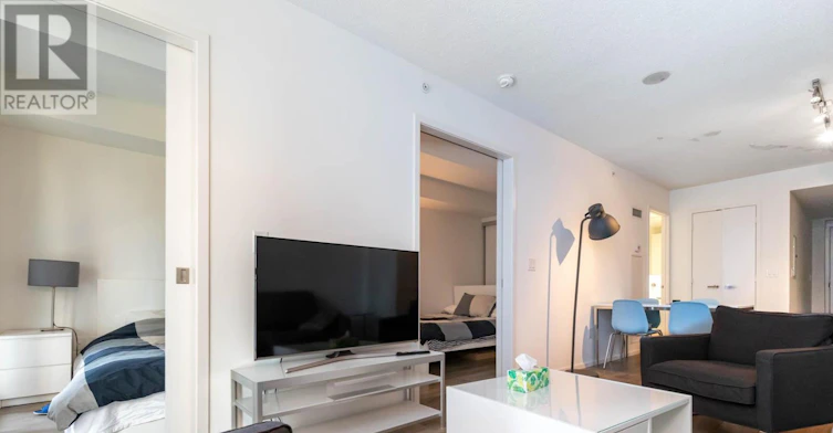 606-159 Dundas Street E, Toronto, ON, M5B 1E4 - 6