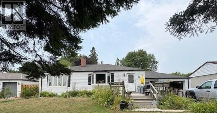 BSMT-16 Almond Avenue, Whitby, ON, L1P 1K5