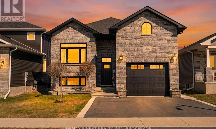 133 Brennan Crescent