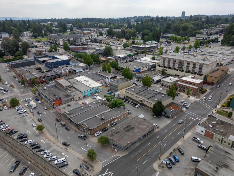 2626 Montrose Avenue, Abbotsford, BC, V2S 3T6 - 11
