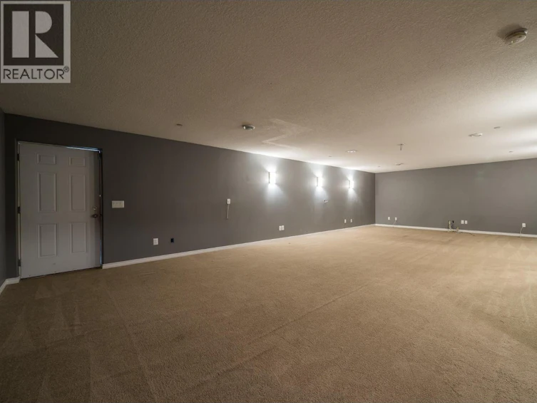8925 Grizzly Crescent, Kamloops, BC, V2C 6T9 - 25