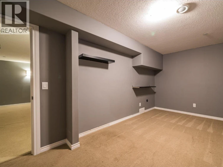 8925 Grizzly Crescent, Kamloops, BC, V2C 6T9 - 27