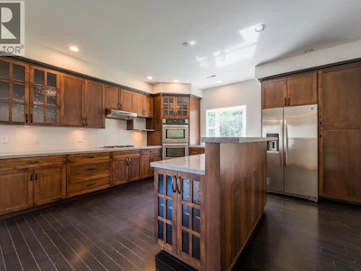 8925 Grizzly Crescent - 4