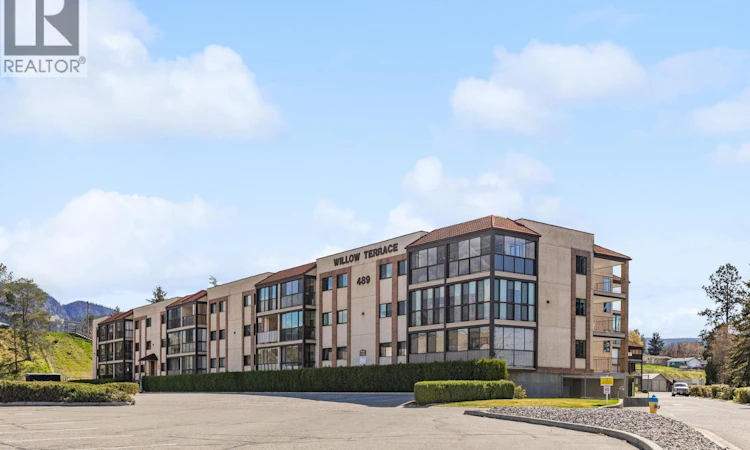 319-489 W 33 Highway