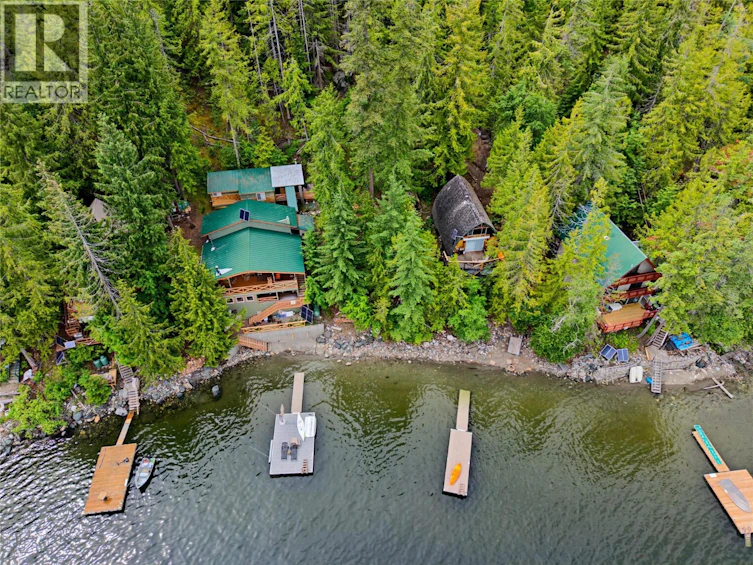 27 Crescent Bay, Eagle Bay, BC, V0E 2V0 - 9